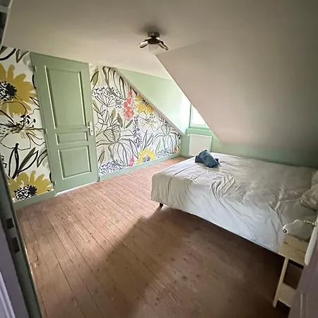 Bicotea - Le Calme Et Le Charme Ancien, Reinterprete * لو مان